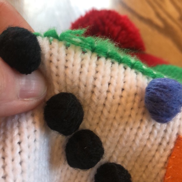 Snowman Winter Hat - Picture 13 of 14